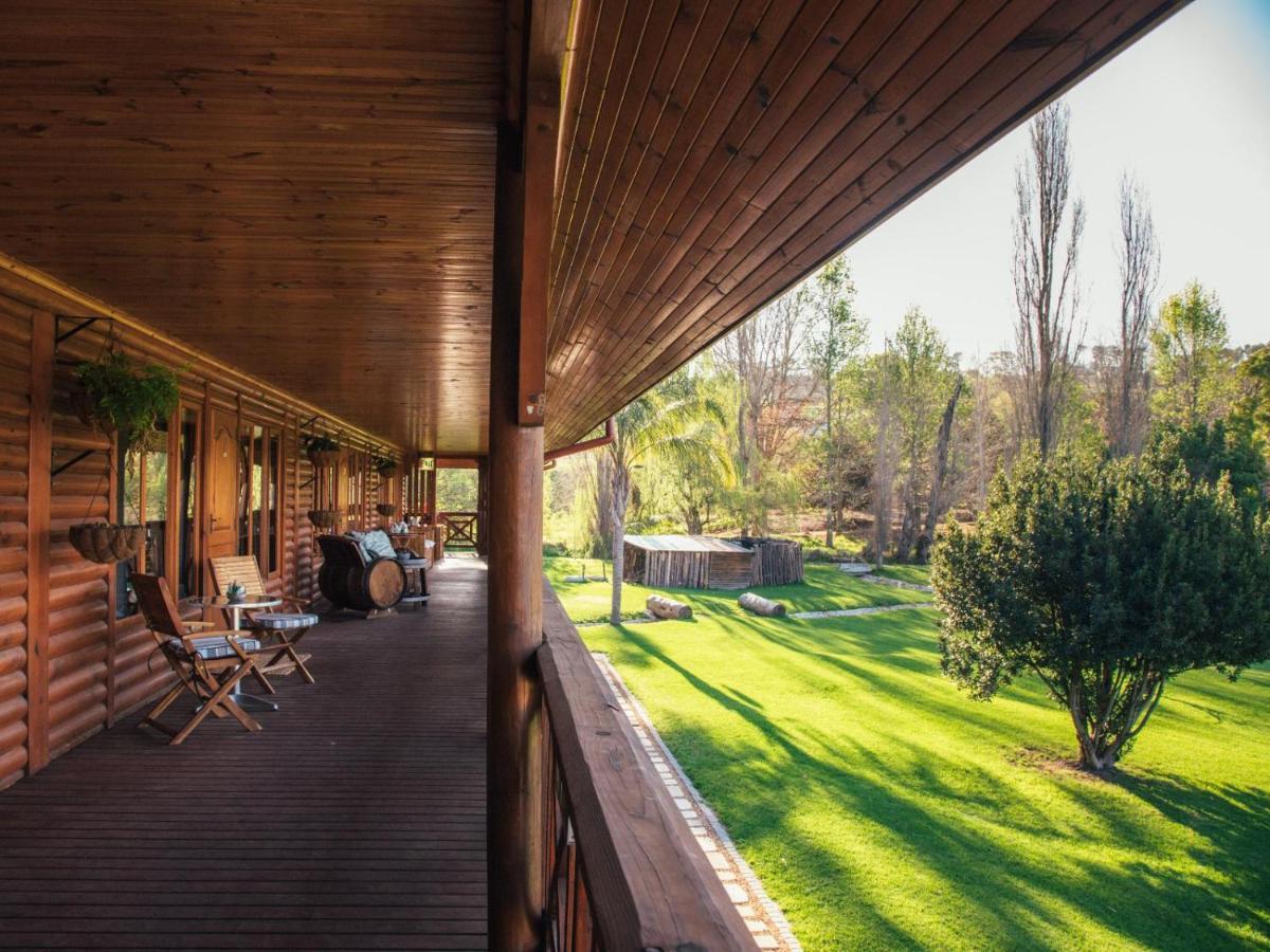 The Log Cabin Lodge Stellenbosch Extérieur photo