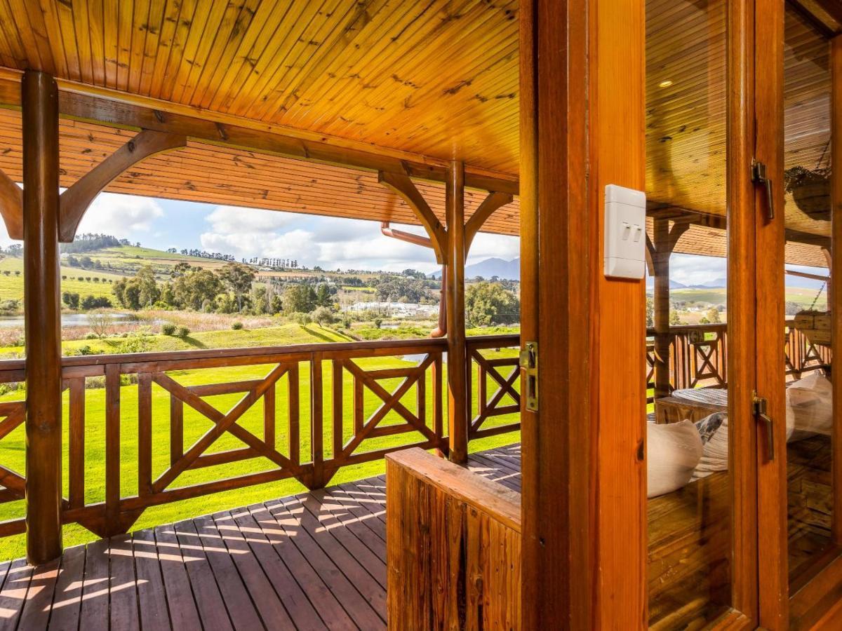 The Log Cabin Lodge Stellenbosch Extérieur photo
