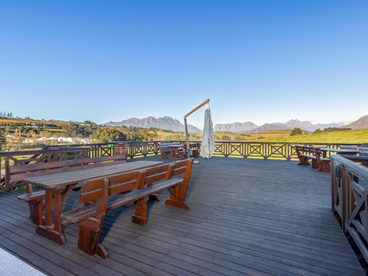 The Log Cabin Lodge Stellenbosch Extérieur photo