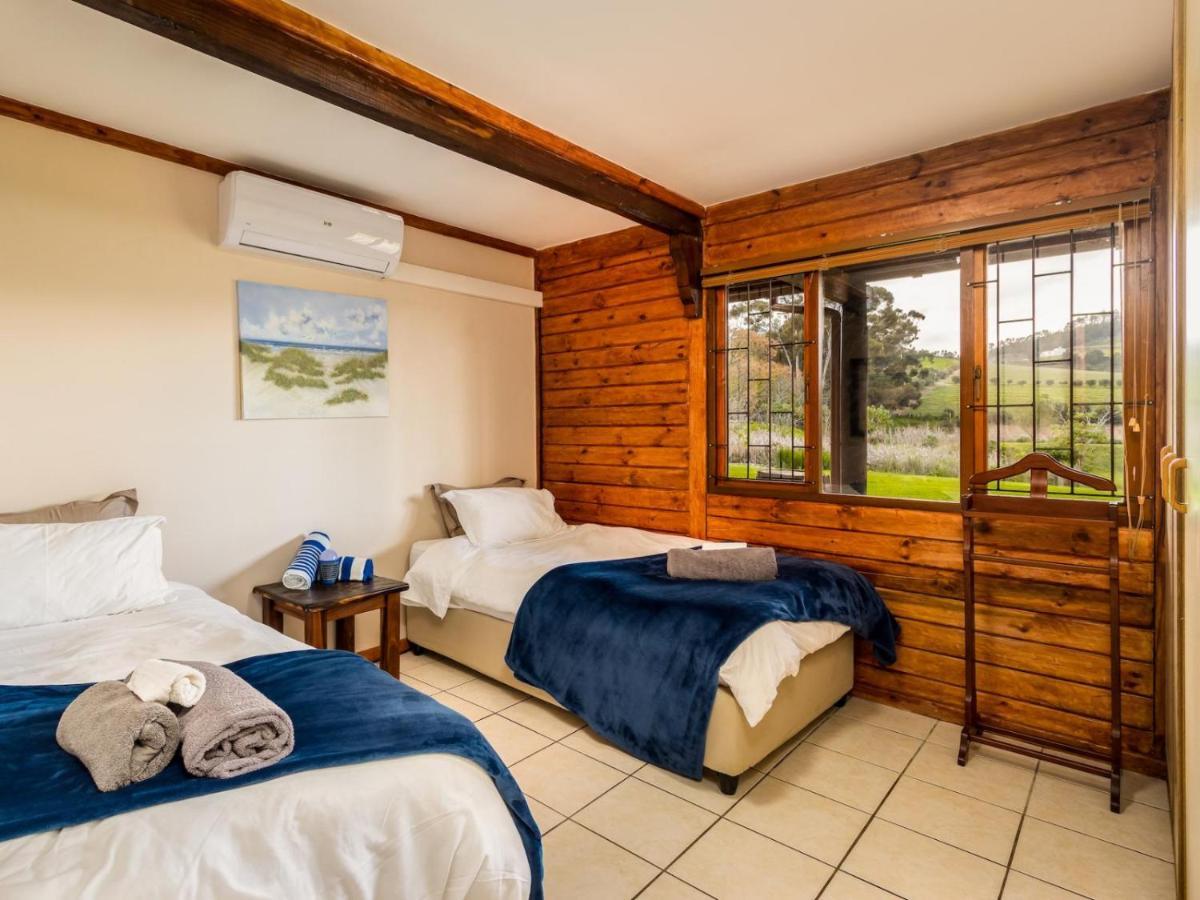 The Log Cabin Lodge Stellenbosch Extérieur photo